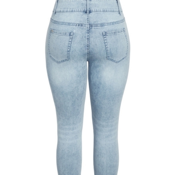 City Chic High Rise Rip Jean light denim wash Size 16 - Picture 4 of 12